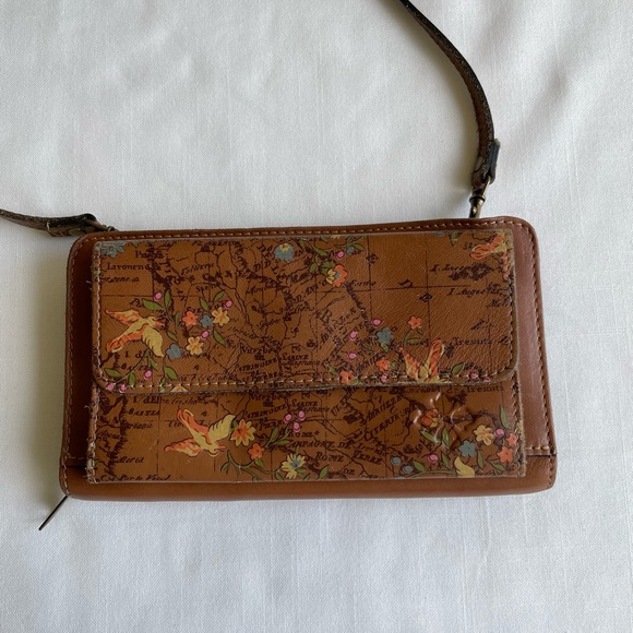 Patricia Nash Bags Patricia Nash Azario Leather Crossbody Organizer Wallet Map Designed